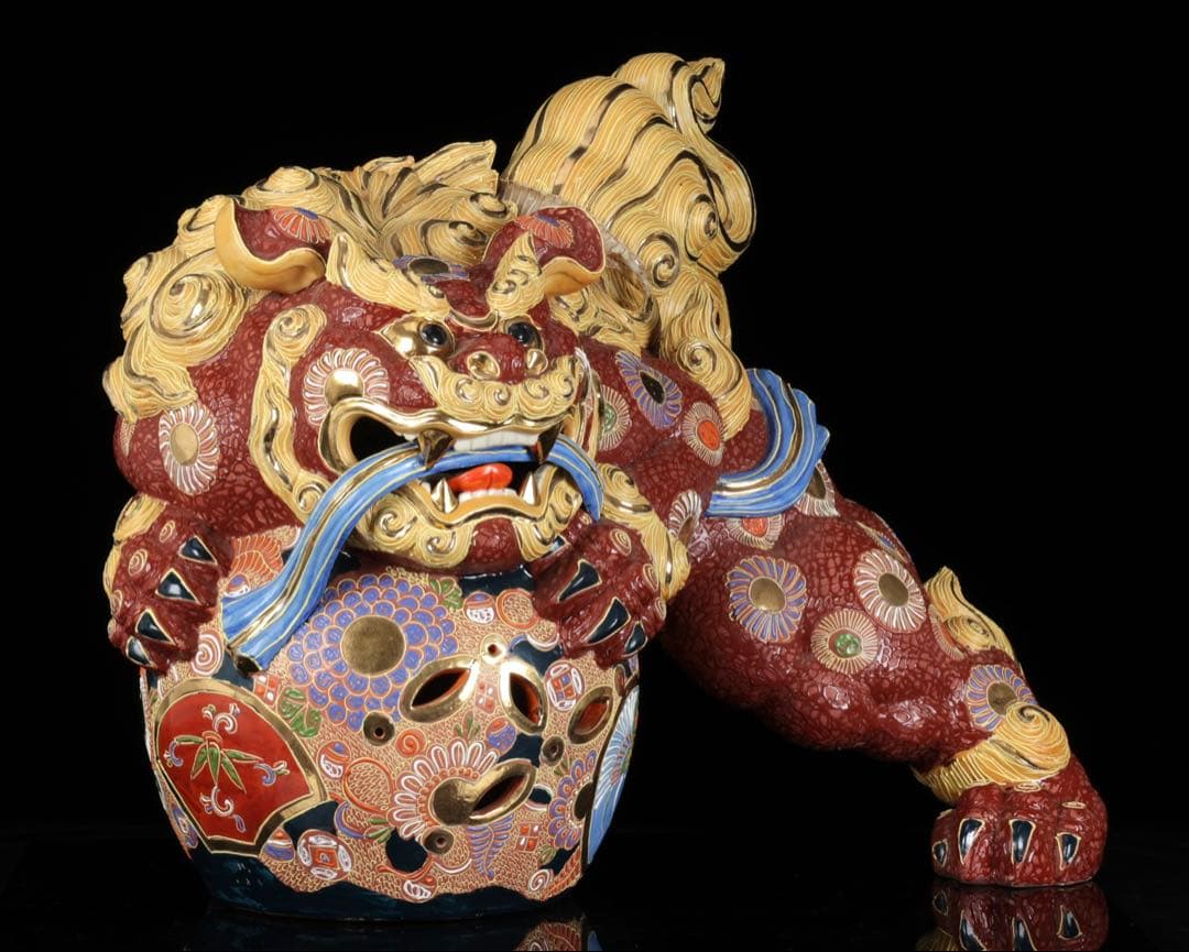特大九谷焼】玉乗獅子狛犬 九谷銘 金彩色絵 縁起物 開運 高さ48cm