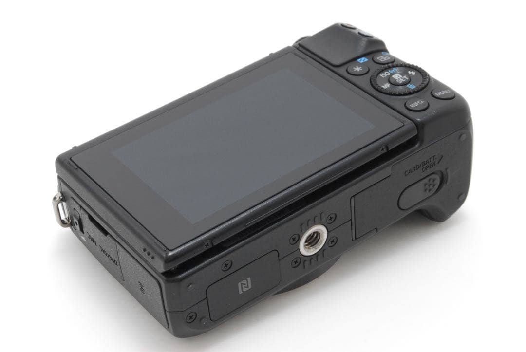 ✨極美品✨キャノン EOS M3❤️Wi-Fi&自撮り❤️小型軽量！