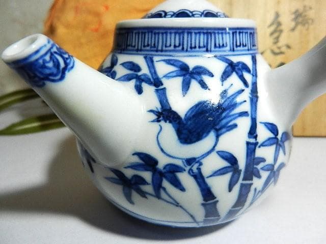 京焼の名工十七代「雲林院　寶山（昌平　寶山）」作　祥瑞急須