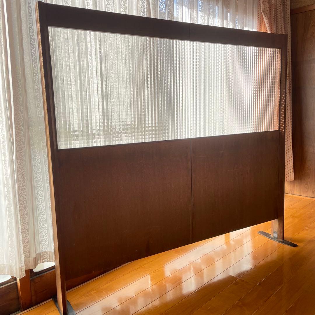 稀少 チェッカーガラス 木製フレームの間仕切り ヴィンテージ カフェ風