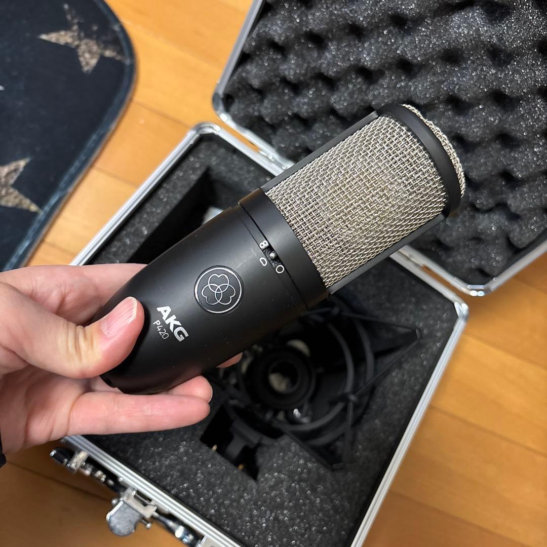AKG P420コンデンサーマイク ハードケース付き