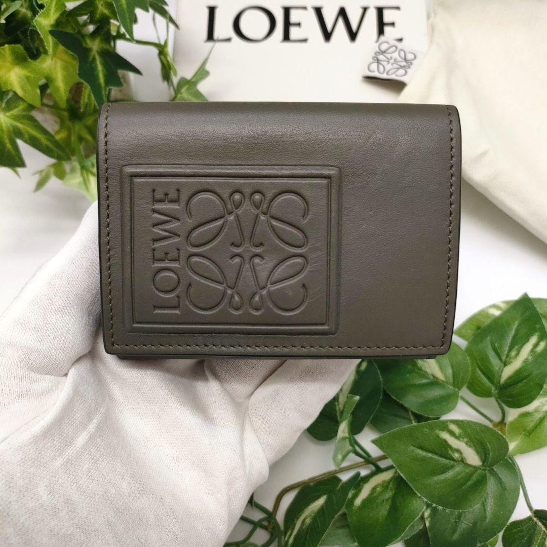 美品 ロエベ 三つ折り財布 トライフォールド ウォレット アナグラム