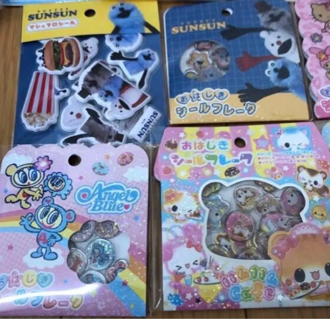 正規品⭐︎サンリオ　ちいかわ　ディズニー　ボンボンドロップ　平成女児シール交換