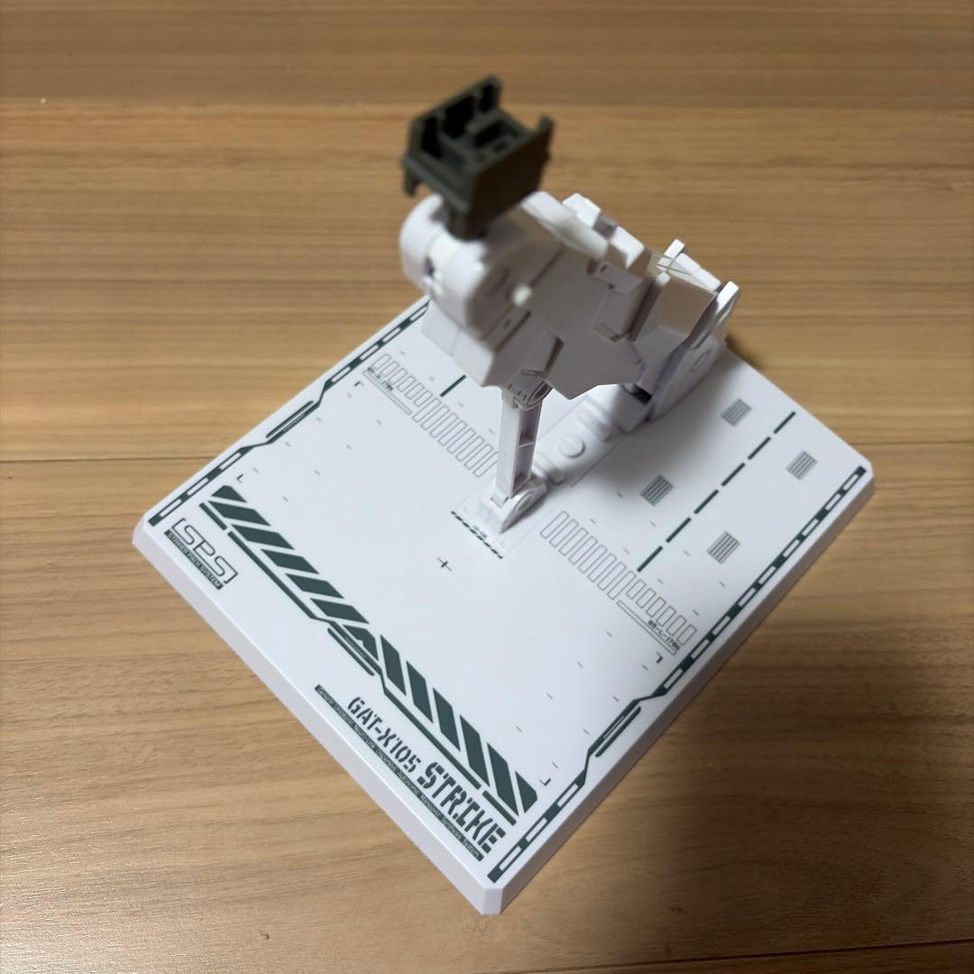 メタルビルド ランチャーストライクガンダム　ヘリオポリス　ロールアウト