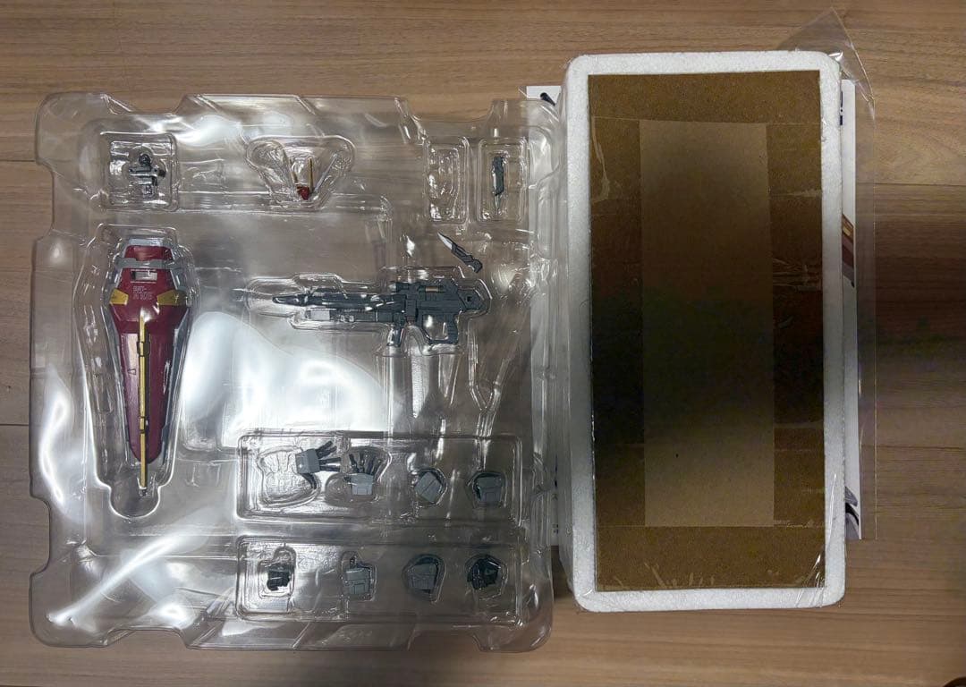 メタルビルド ランチャーストライクガンダム　ヘリオポリス　ロールアウト