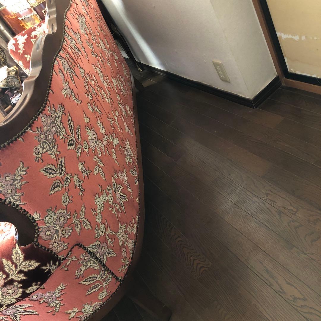 金華山 イタリア ビクトリアンスタイル 3人掛けソファ 赤色 花柄