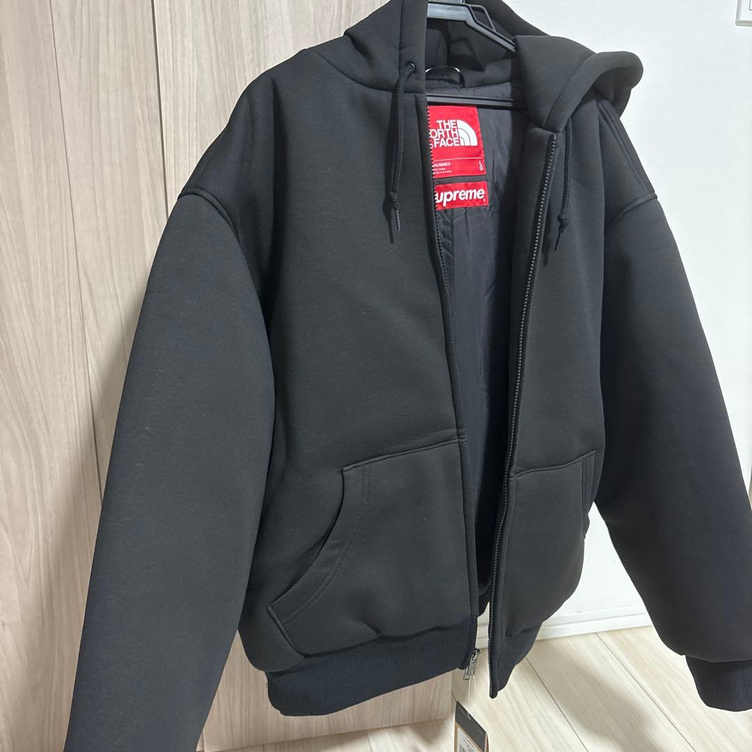 The North Face x Supreme ブラックフーディ
