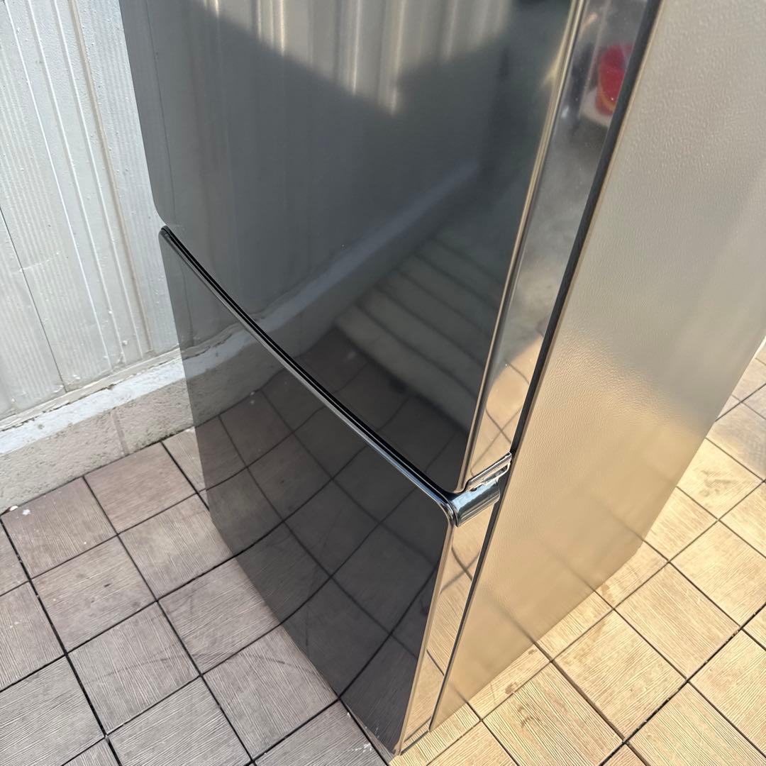 ほぼ未使用 2024年製 Haier 冷蔵庫 幅50cm /150L /2ドア