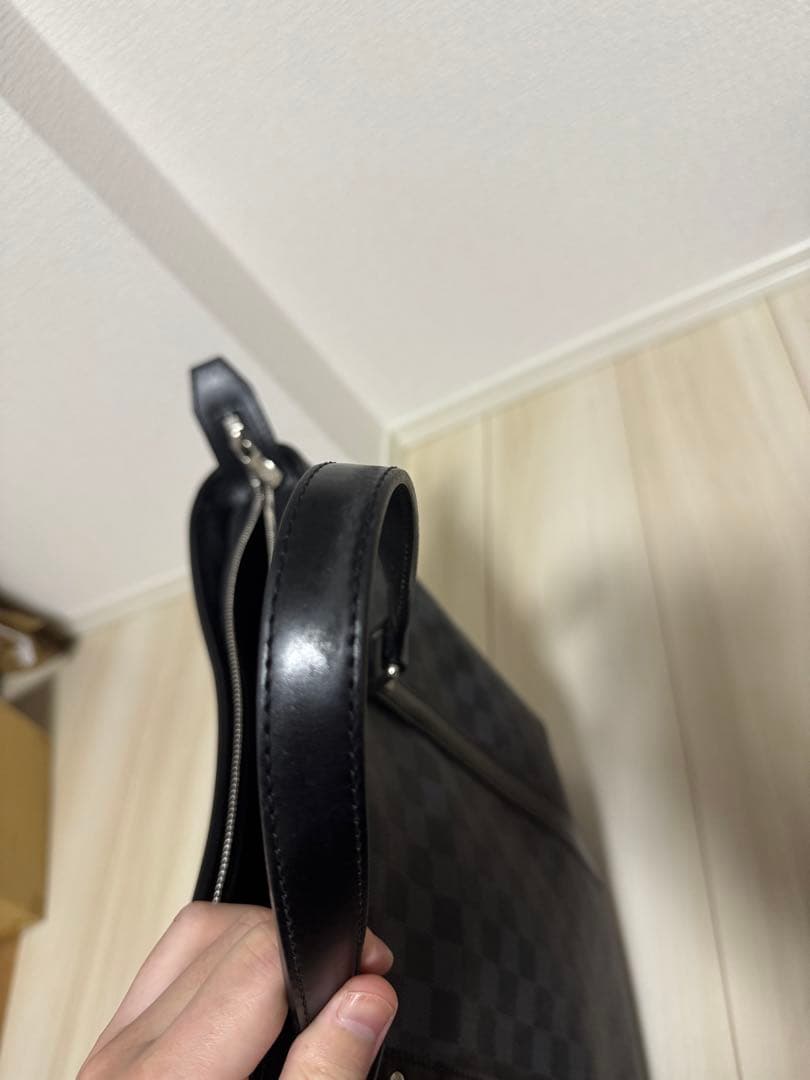 LOUIS VUITTON ダミエグラフィット　ルイヴィトン　タダオ