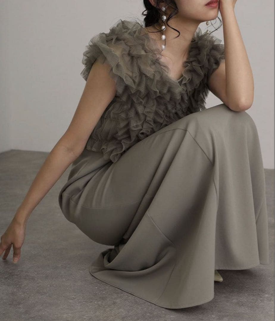 et.UNiVER Many way frill dress 新品　少々難あり