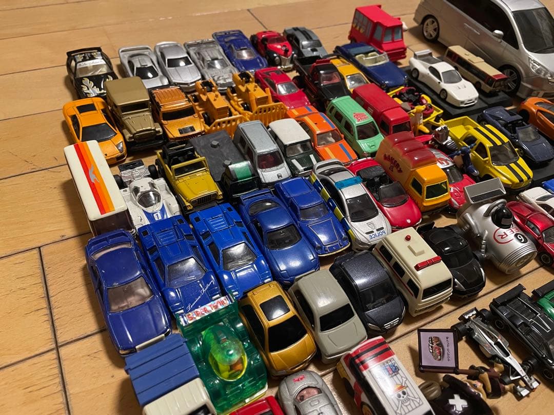 トミカ ミニカーセット 多数