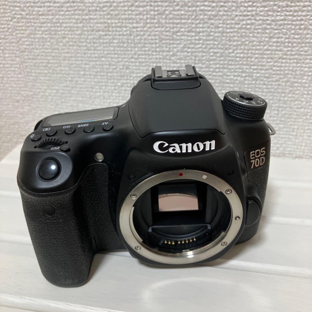 箱有美品】Canon EOS 70D本体＋18-135㎜レンズセット他