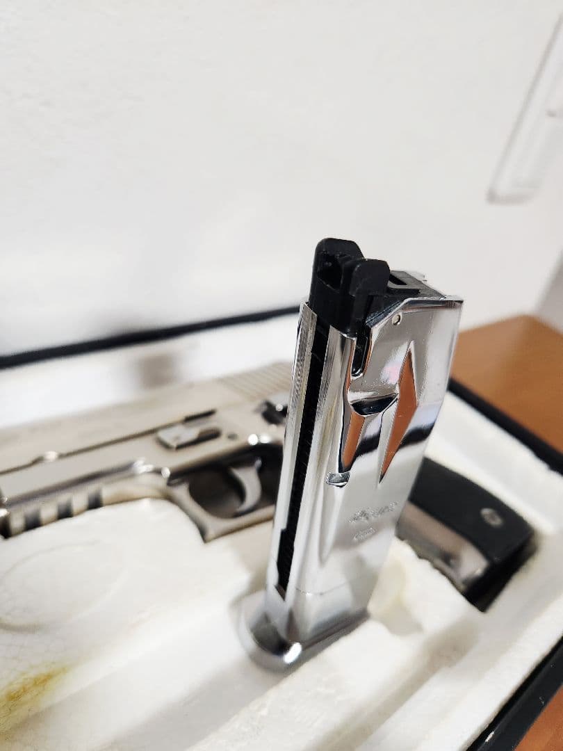 SIG SAUER P226 R クロームステンレス ガスガン