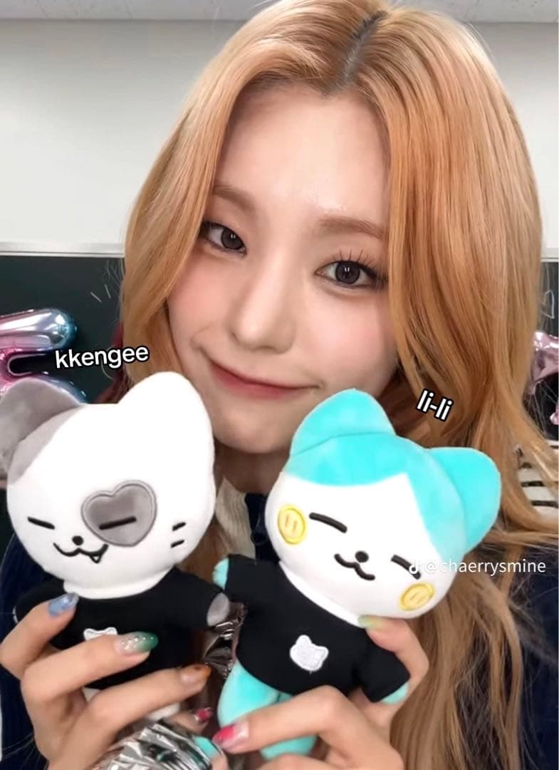 itzy twinzy kkengee ぬいぐるみ トレカセット イェジ