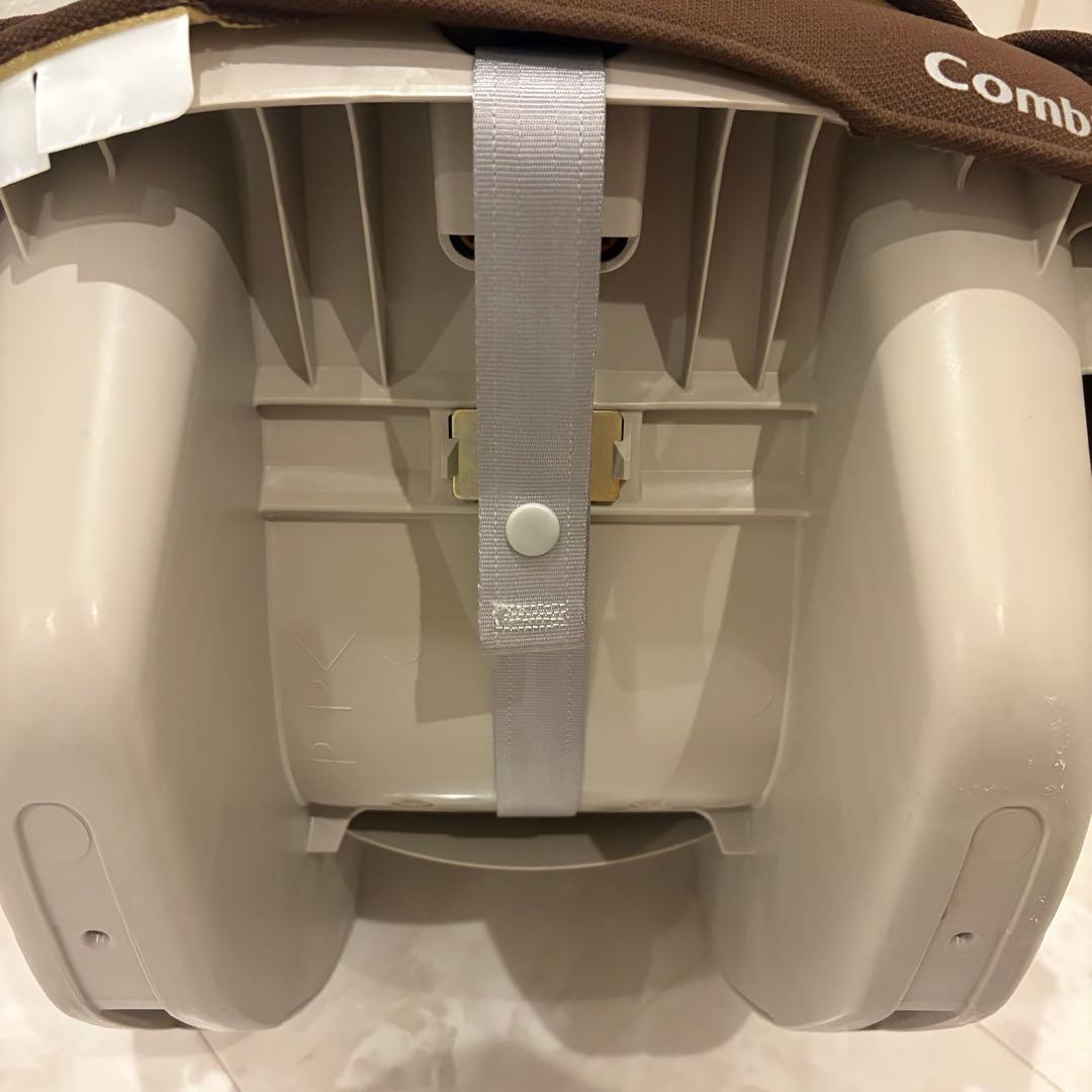 コンビ 軽量&簡単取付 チャイルドシート コッコロ シリーズ ポッソ EC