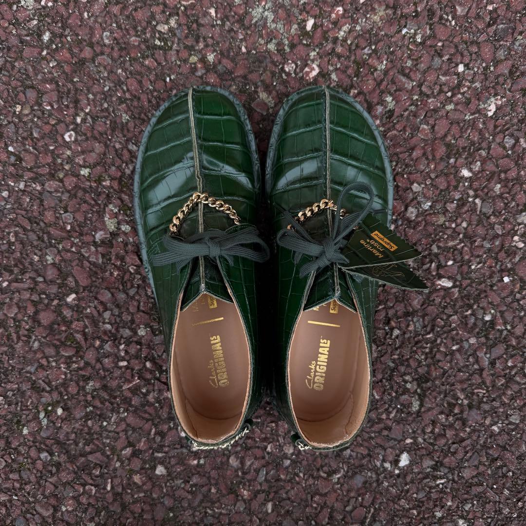 【スニ】supreme martinerose clarks