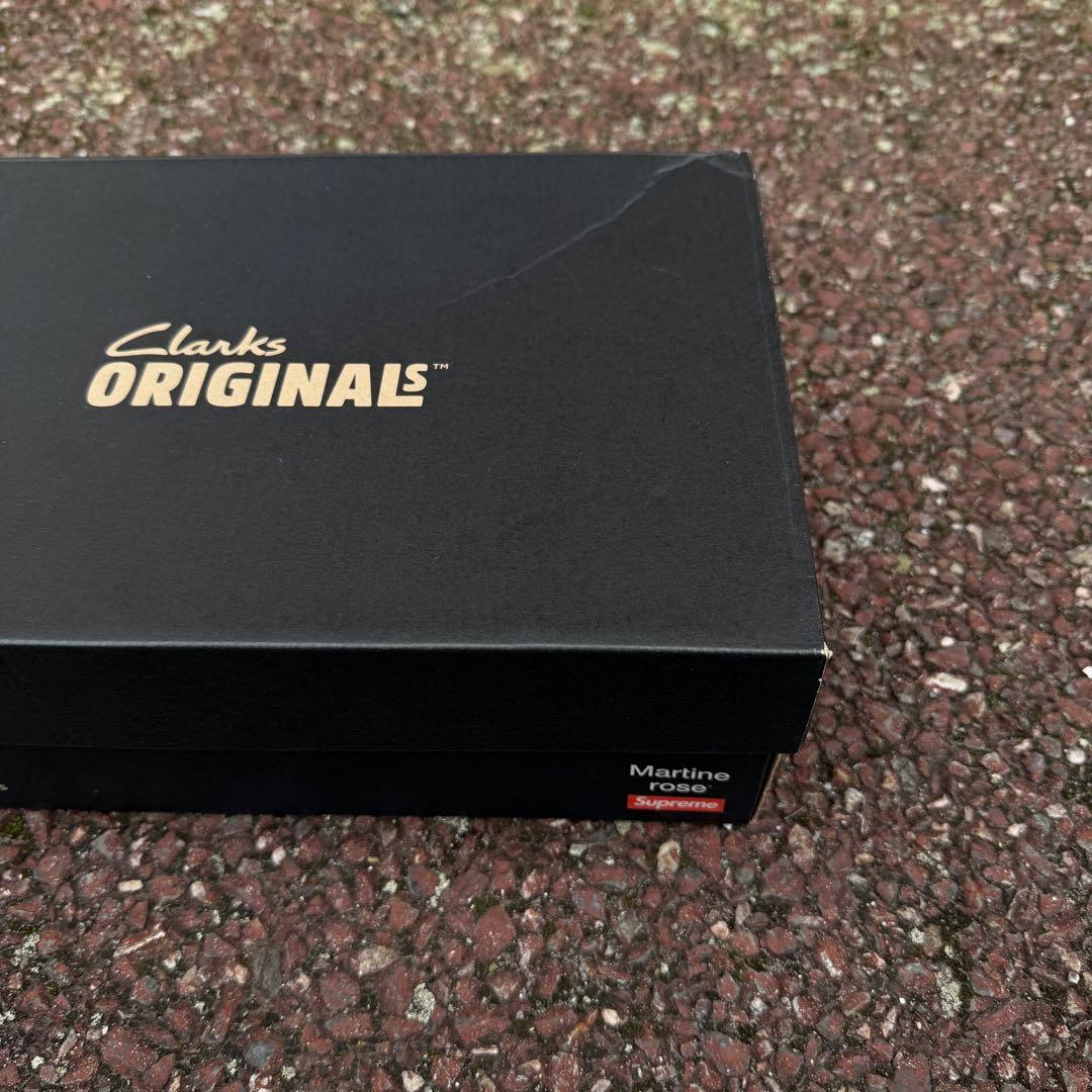 【スニ】supreme martinerose clarks