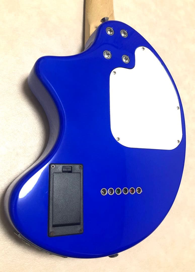 セール8/17まで【美品！】ZO-3 ブルー アンプ内蔵ミニギター ケース付