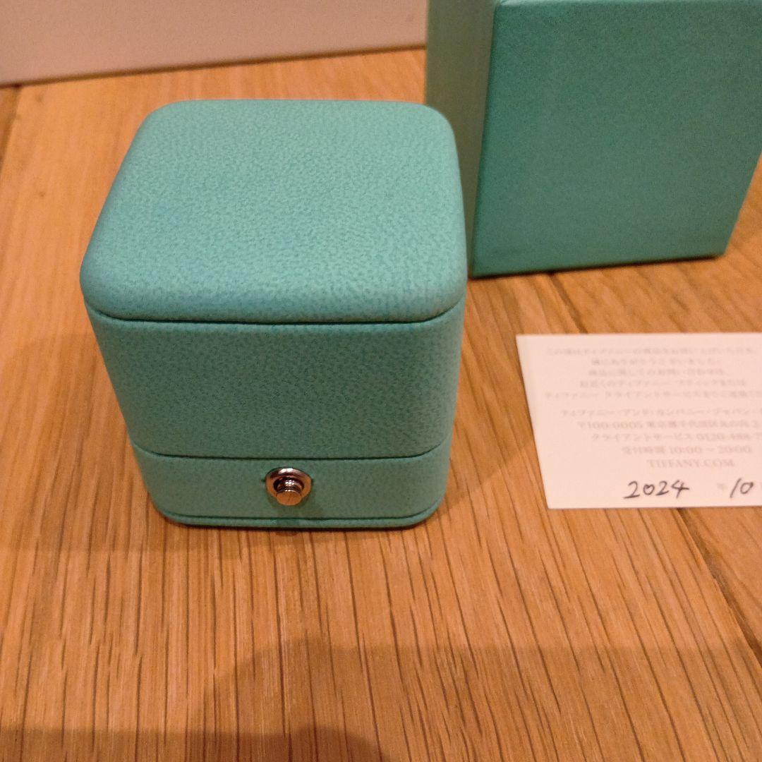 Tiffany & Co. ギフトボックスとリボンセット - メルカリ