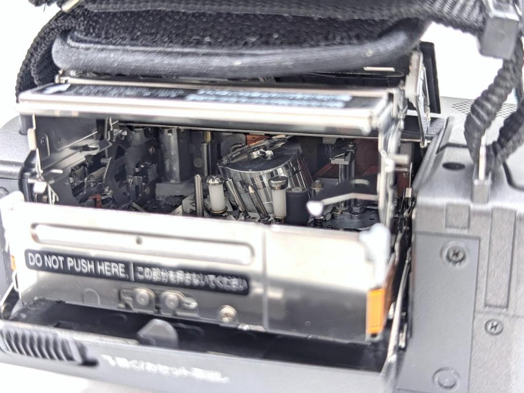 miniDVのダビングに！ Panasonic ビデオカメラ NV-DB1