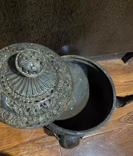 銅器 仏教 法器 香炉 古美術 コレクション品 銅製 工芸品 彫刻装飾品置物