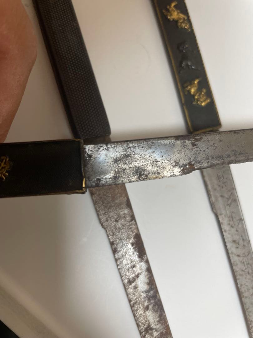 S*e様 蔵出　江戸時代　小柄小刀　獅子　五三桐紋図刀鞘図　銘　近江守久道　ペー