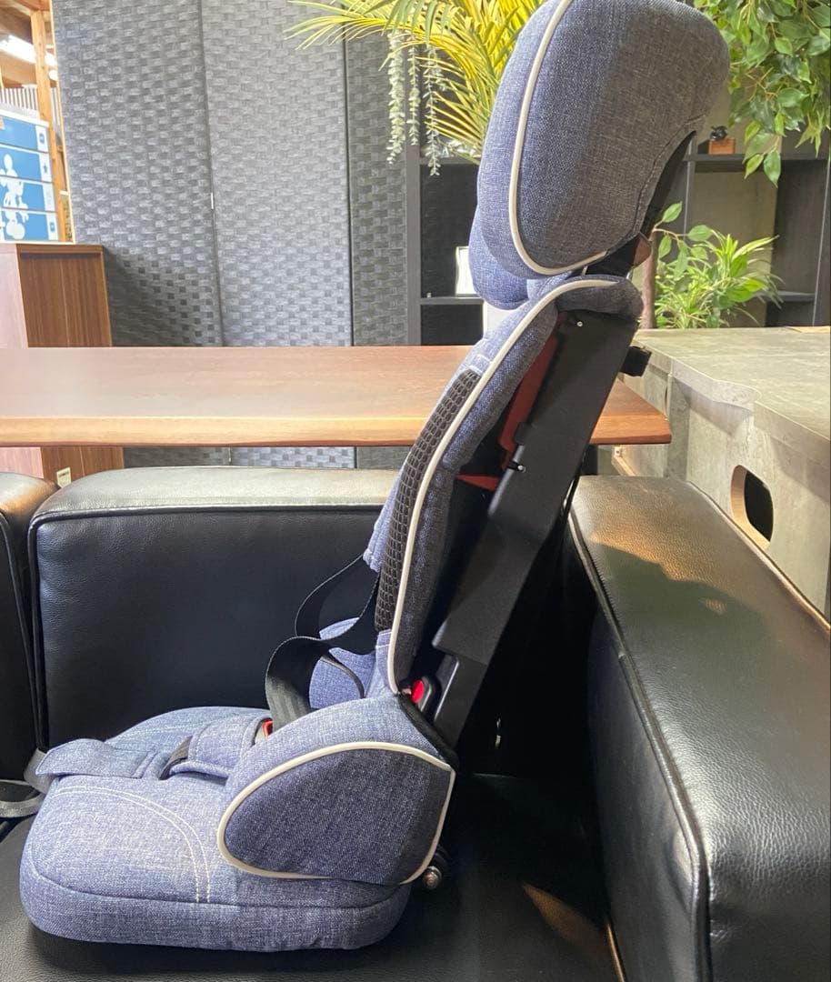 美品⭐️日本育児　 トラベルベストEC+（イーシープラス） デニム　ジュニアシート