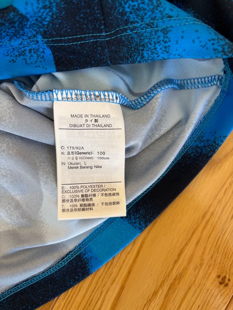 柴崎選手サイン入り】鹿島アントラーズ NIKE プレマッチトップ Lサイズ