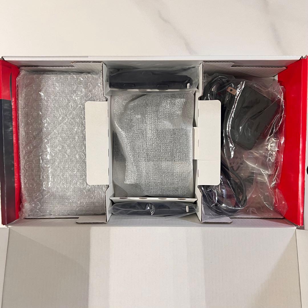 目立つ傷なし・完品Nintendo Switch 本体 (ネオンブルー/レッド)