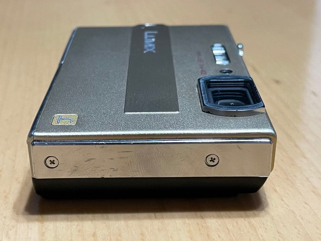 LUMIX カメラ 表示文字剥がれあり - メルカリ