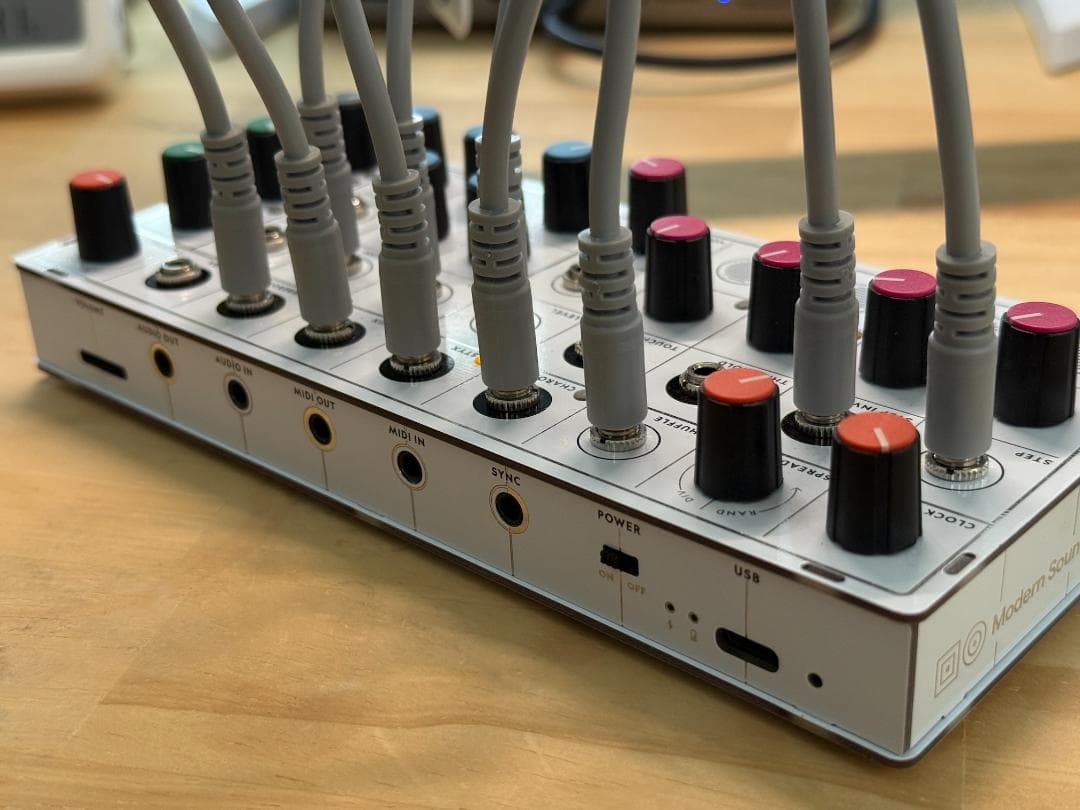 最終価格 Modern Sounds Pluto｜セミモジュラーシンセ