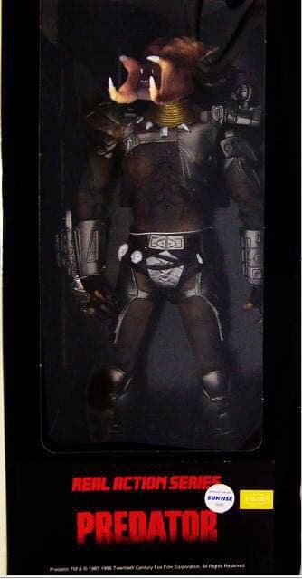 【 新品 美品 】プレデター★ 映画キャラクター★SFフィギュアPREDOTER