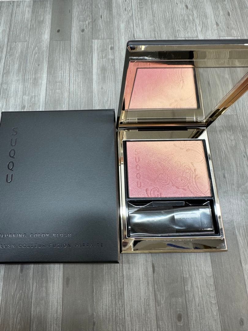 SUQQUスック　カラーブラッシュ　2個セット！！