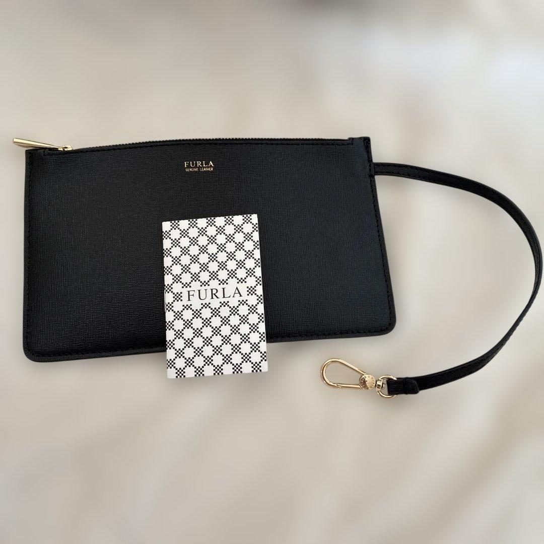 FURLA ブラック ショルダーバッグ ポーチ付き
