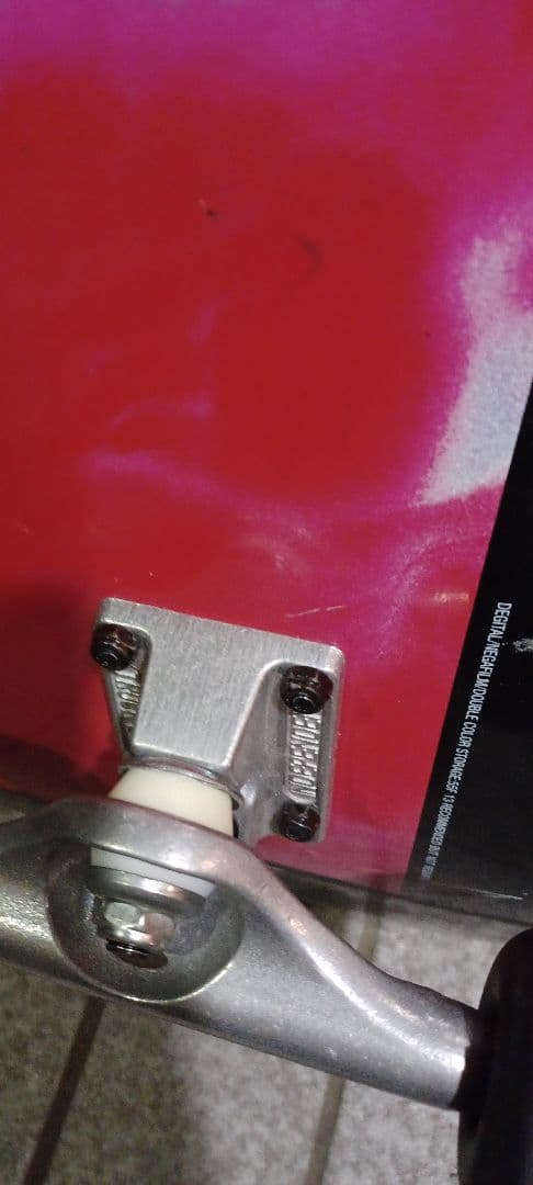 tightbooth 　スケートボード　コンプリート　SPITFIRE