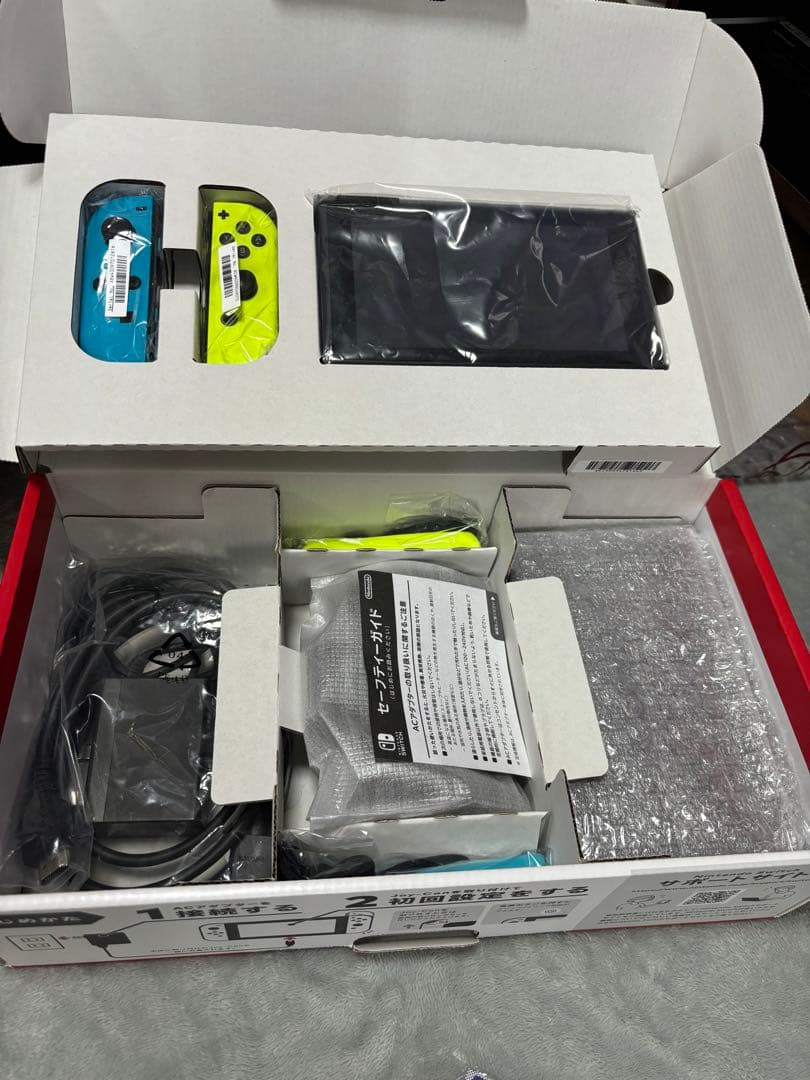 Nintendo Switch 本体（ブラック）