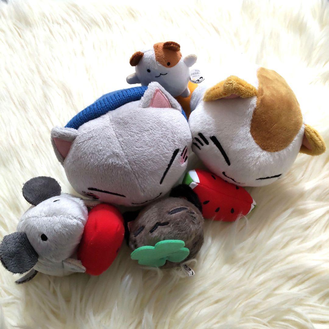 ねむネコ ぬいぐるみ ストラップ マスコット まとめ売り - メルカリ