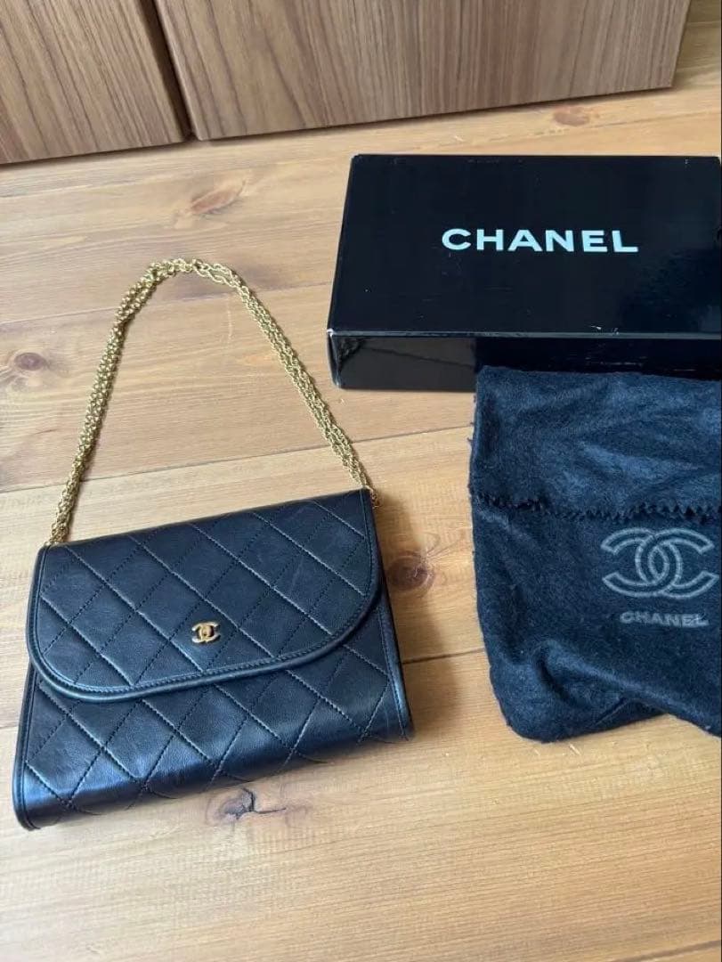 美品 シャネル マトラッセ コンパクト ミニ チェーン ショルダー バッグ