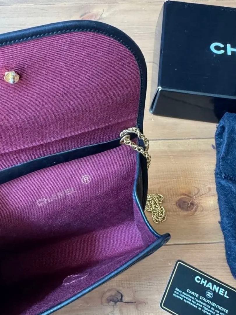 美品 シャネル マトラッセ コンパクト ミニ チェーン ショルダー バッグ