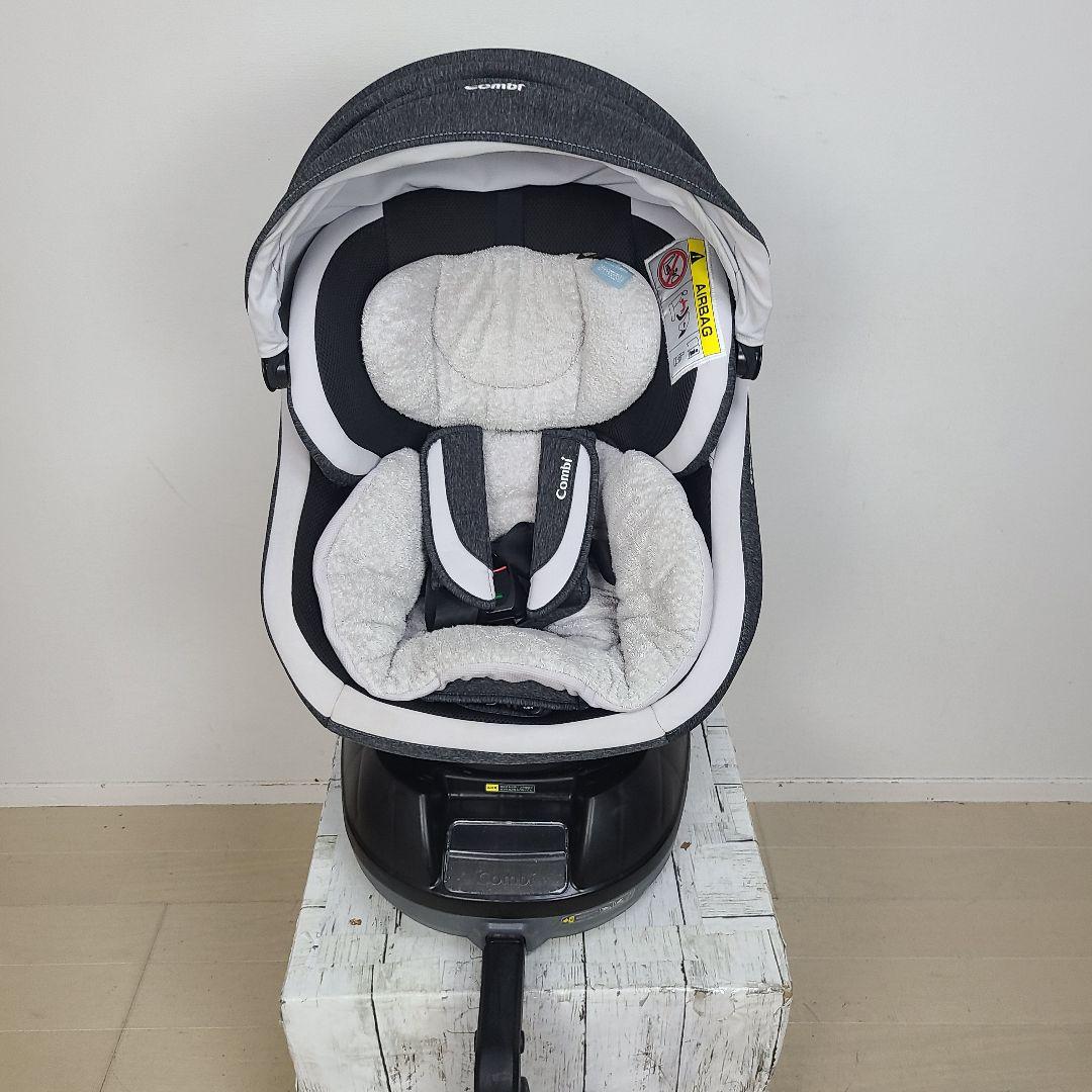 j*4様 美品　チャイルドシート　新生児から4才　ジュニアシート　コンビ