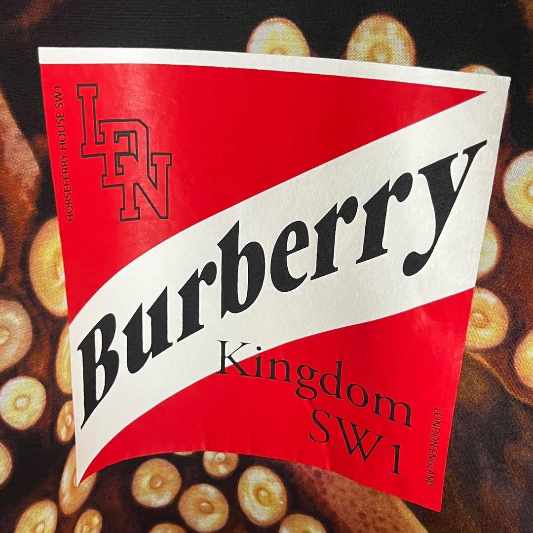 3819【タグ付き・美品】バーバリー☆総柄入りパーカー ビッグロゴ 即完売