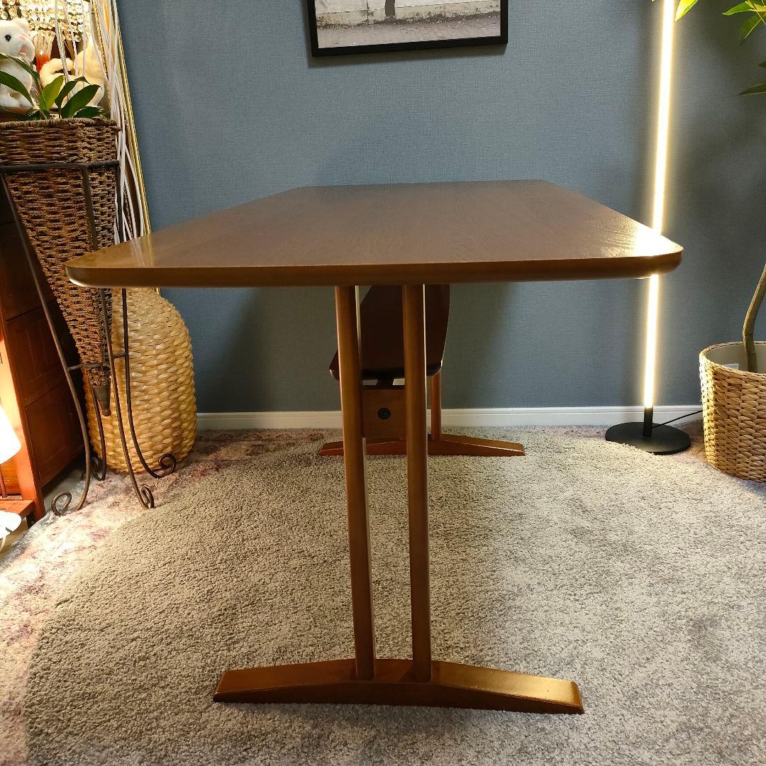 カリモク60+ カフェテーブル1200 ウォールナット