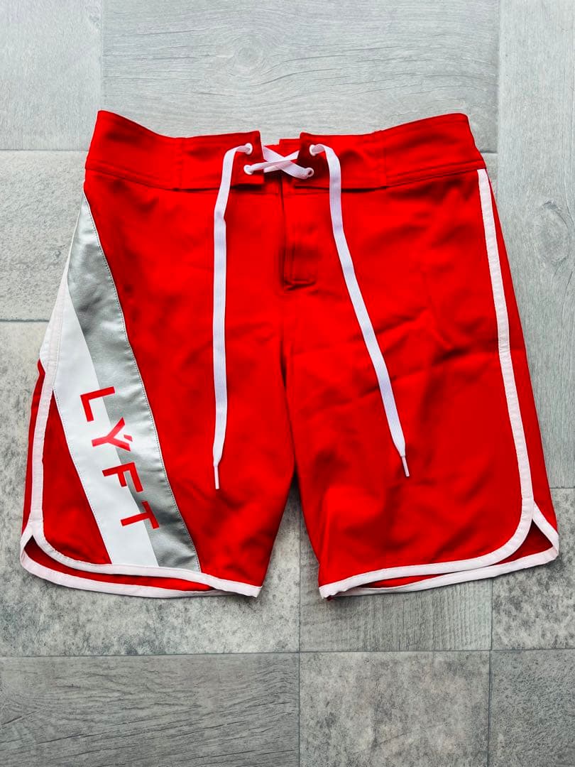 LYFT リフト STAGE SHORTS - RED サーフパンツ S