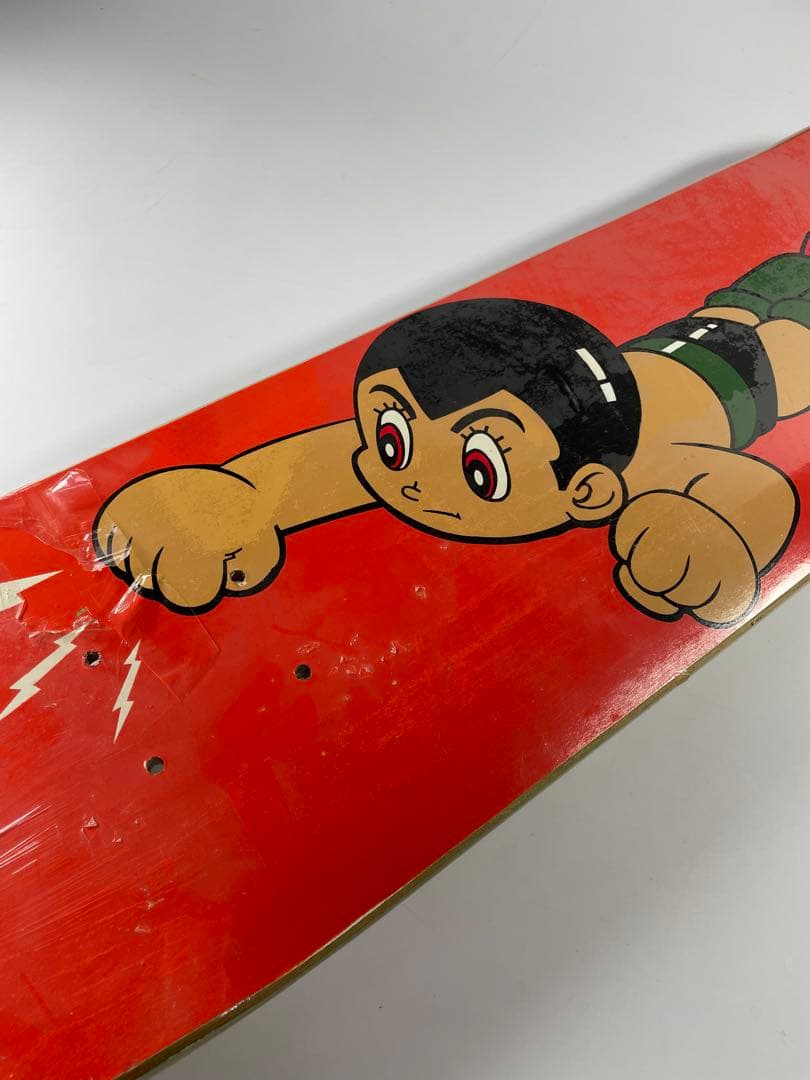 未使用　GIRL 鉄腕アトム　スケートボードデッキ