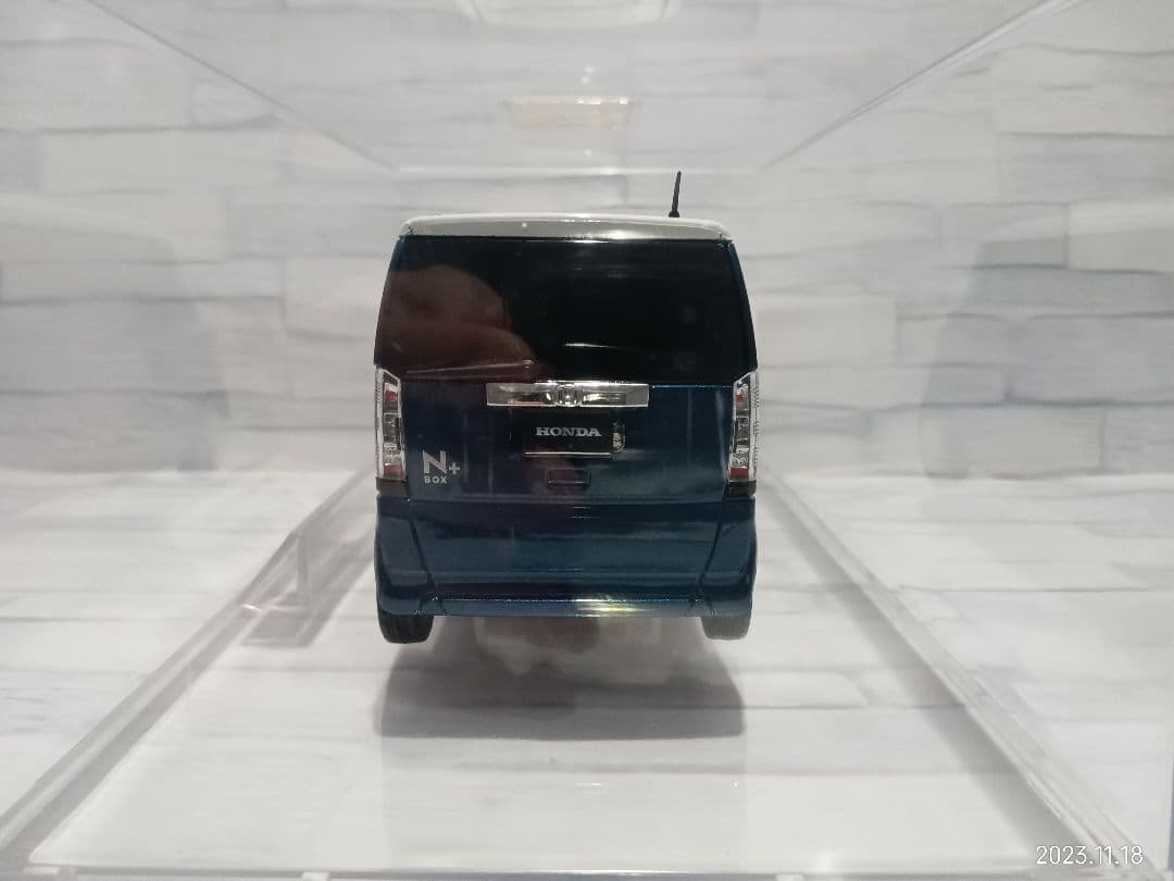 1/24 ホンダ　カラーサンプル　ミニカー　N-BOX ブルー＆ホワイト