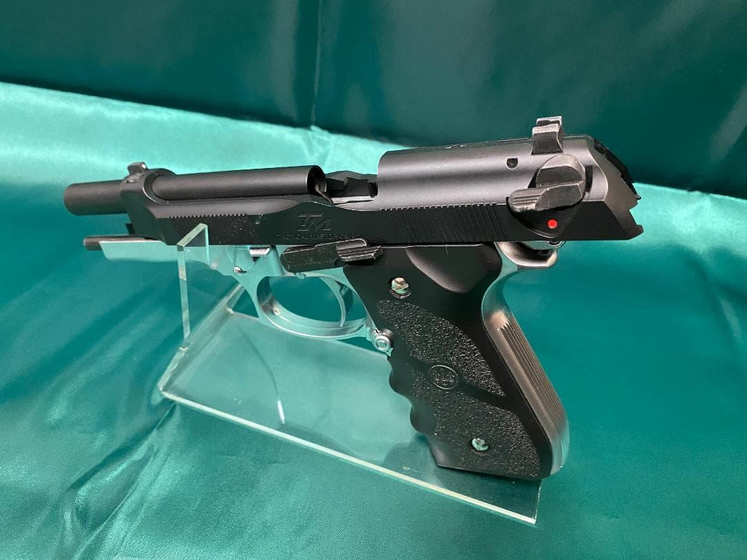 東京マルイ　M92F タクティカルマスター　ガスブロ　予備マグ付き