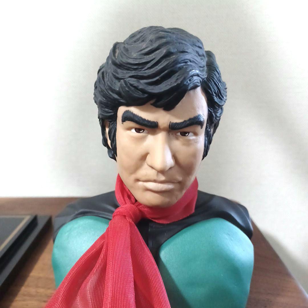 unifive 英雄烈伝 仮面ライダー 本郷猛と仮面ライダー旧1号のフィギュア