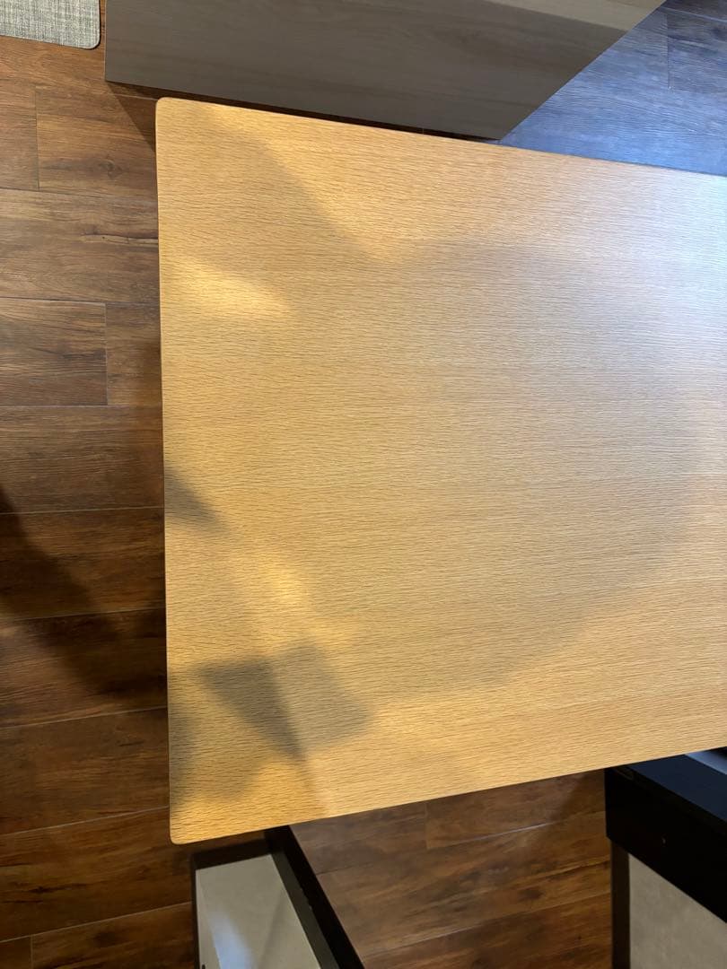 無印良品　リビングでもダイニングでもつかえるテーブル2