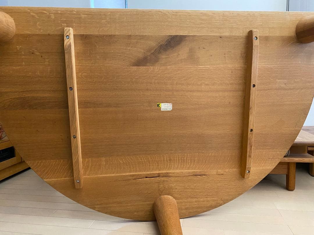 飛騨産業　ダイニングテーブル　森のことば 半円形テーブル