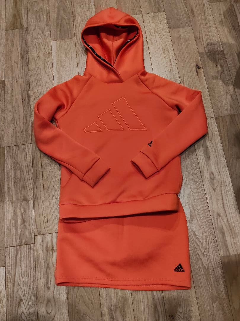 adidas ダンボールニット セットアップ オレンジ